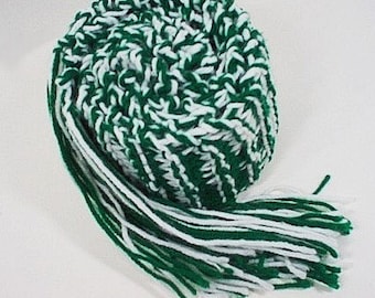 Hand Knit Scarf College Kelly Green and White