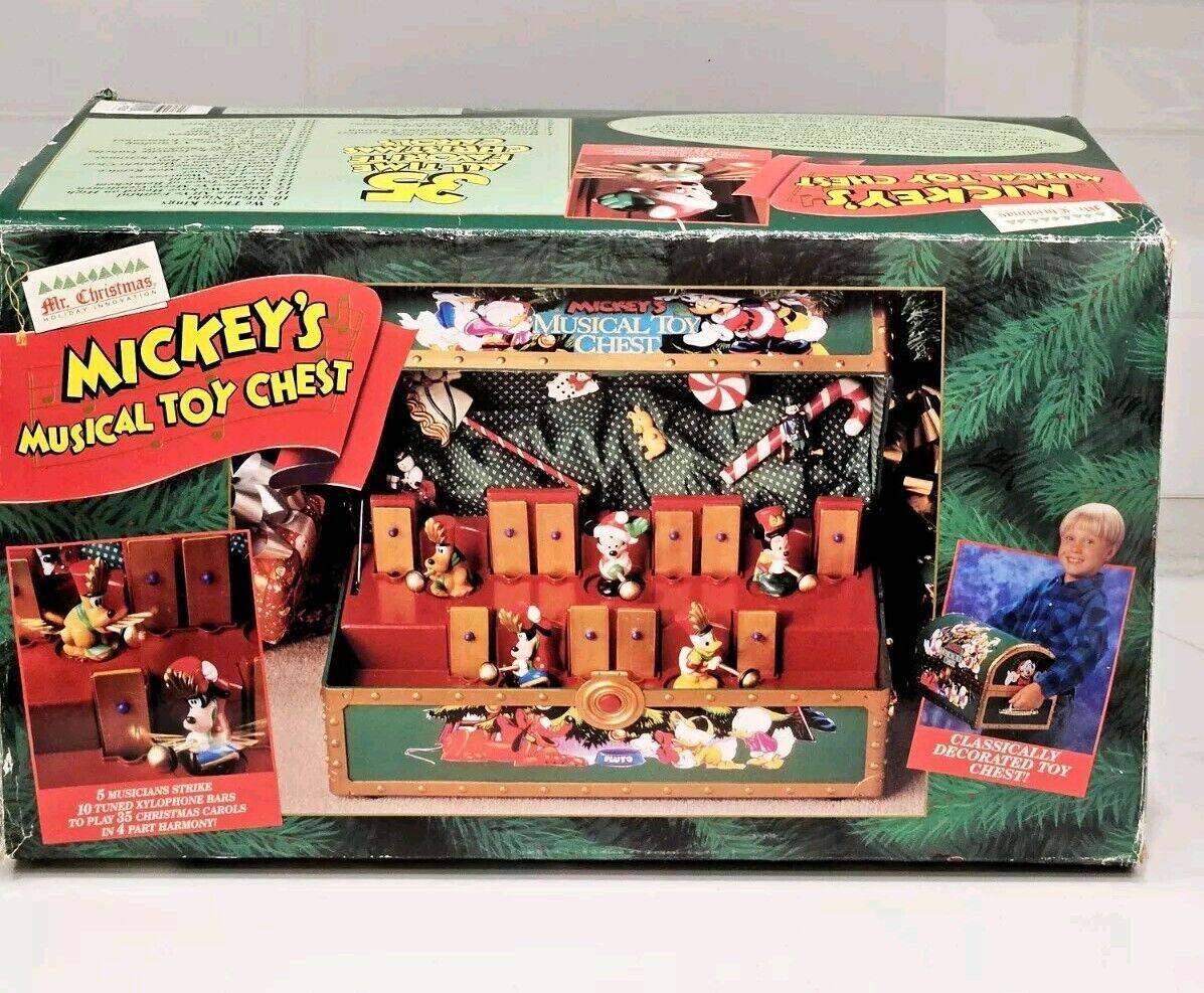 アンティーク雑貨 Mickey's Musical Toy Chest Mr.Christmas Disney Mickey's Musical Toy Chest! Working