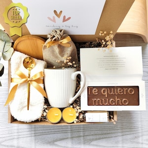 TE QUIERO MUCHO Geschenkdoos voor lange afstand met ambachtelijke reep Melkchocolade en elegante keramische mok, Spaanse reep Melkchocolade