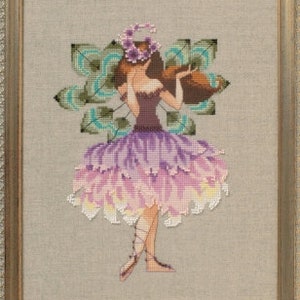 NC245 - Nora Corbett - White Clover - Poison Pixies - Pattern and Embellishments