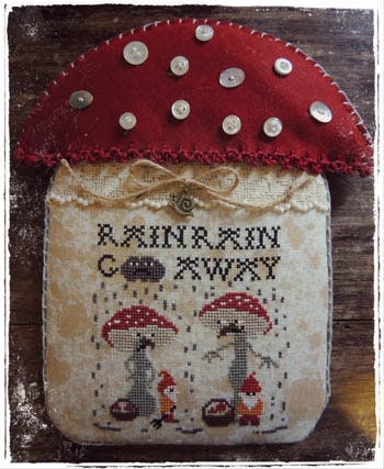 Fairy Wool in The Wood-Rain Rain Go Away (snail charm included)