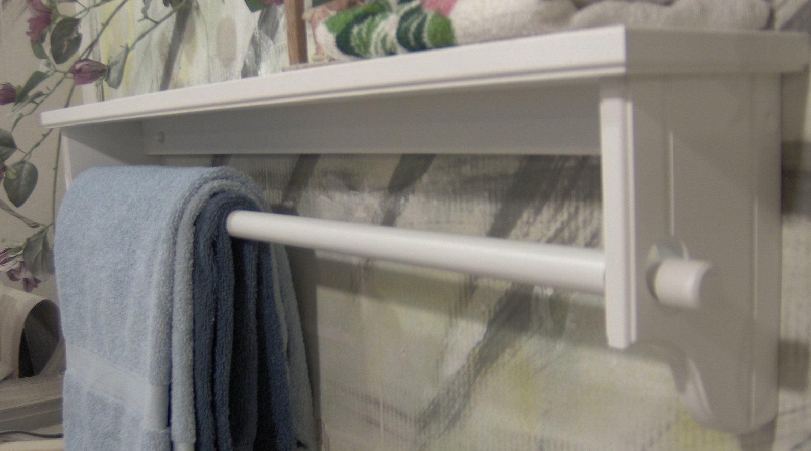 White 39 Inch Quilt Removeable Rod With Shelf Etsy