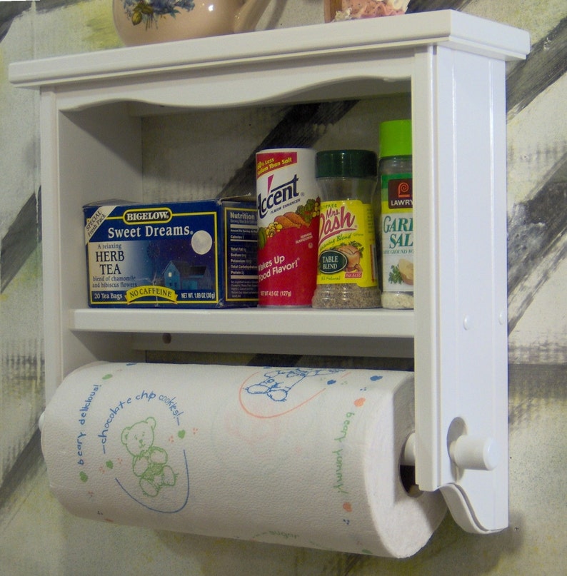 White spice tea shelf with paper towel image 1