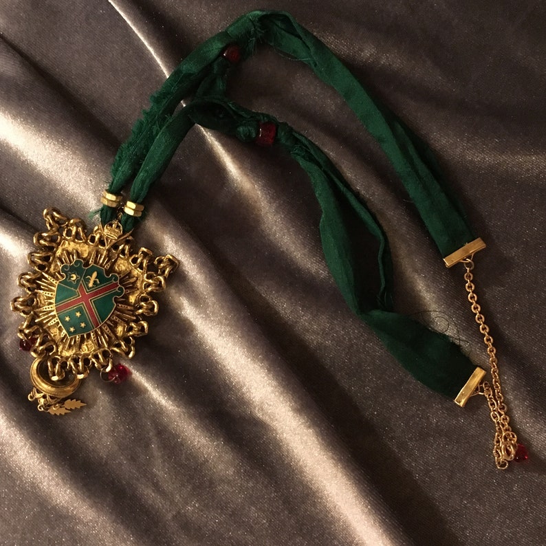 Vintage GreenRed Enamel Medal Necklace