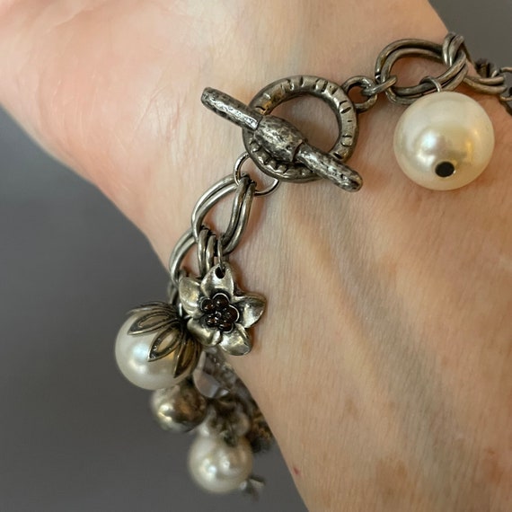Sweet Charm Bracelet Full of Faux Pearls, Hearts,… - image 4