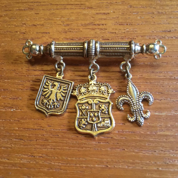 Three Coats of Arms Brooch/Pendant, Heraldic Revi… - image 4