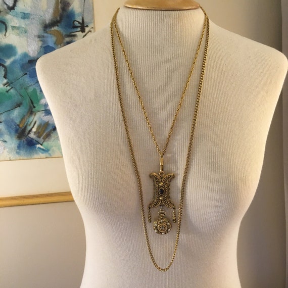 Vintage 70s Double Strand Gold Tone Pendant Neckl… - image 3