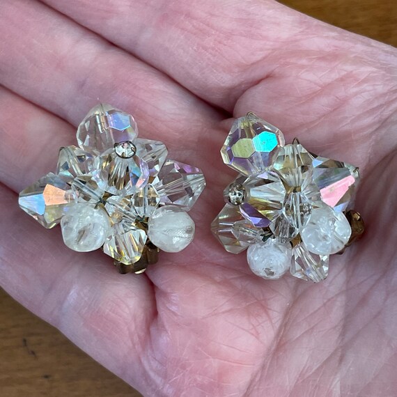 1950s Rhinestone Cluster Clip On Earrings - image 2