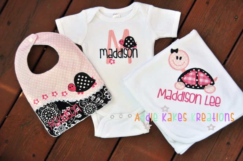 Personalized 3 Piece Turtle Themed Baby Girl Gift Set Bodysuit Bib and Blanket Pink White and Black