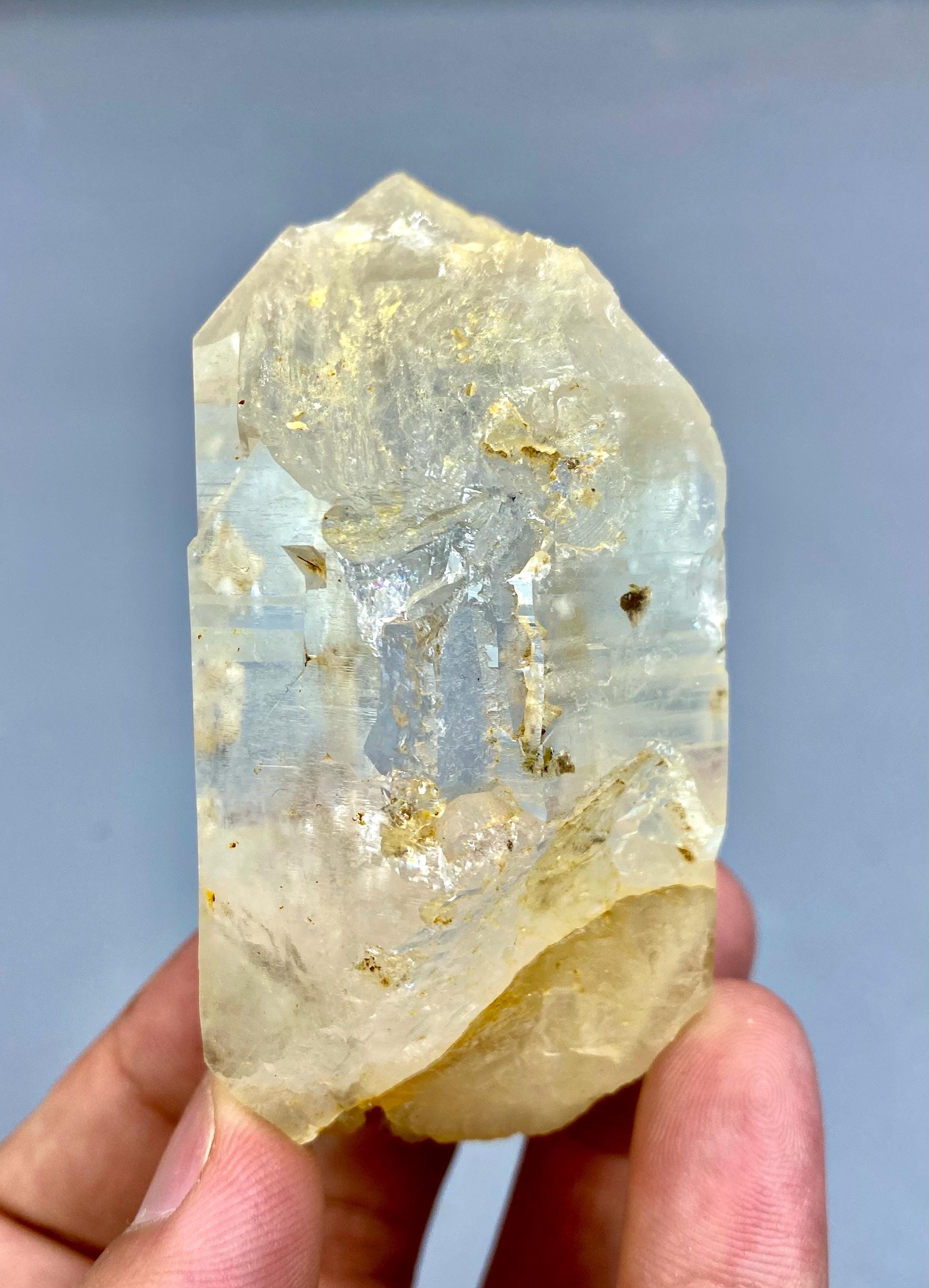 パキスタン産173グラムのユニークな水晶標本 - Etsy 日本