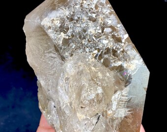パキスタン産、683グラムのユニークな水晶標本 - Etsy 日本