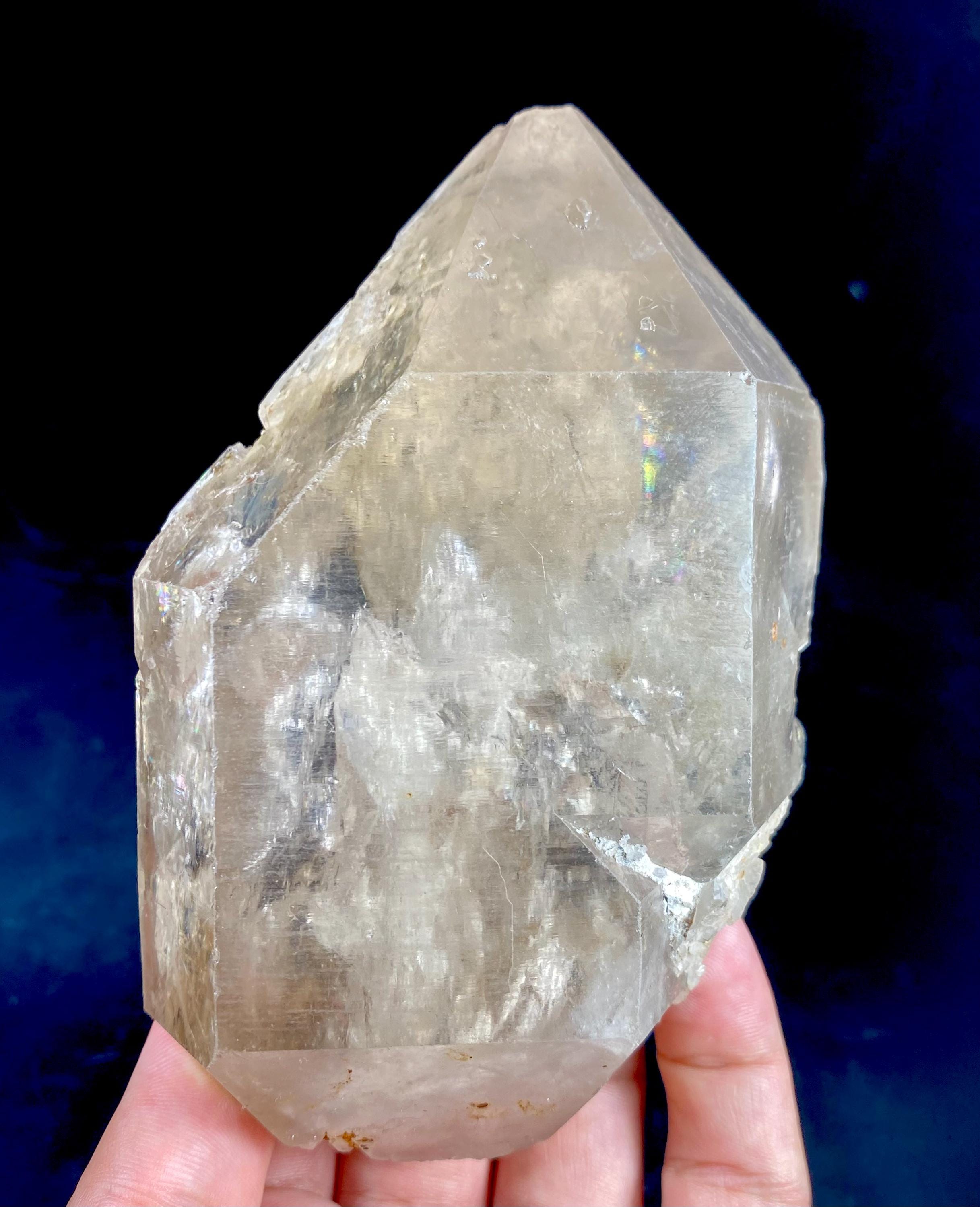 パキスタン産、683グラムのユニークな水晶標本 - Etsy 日本