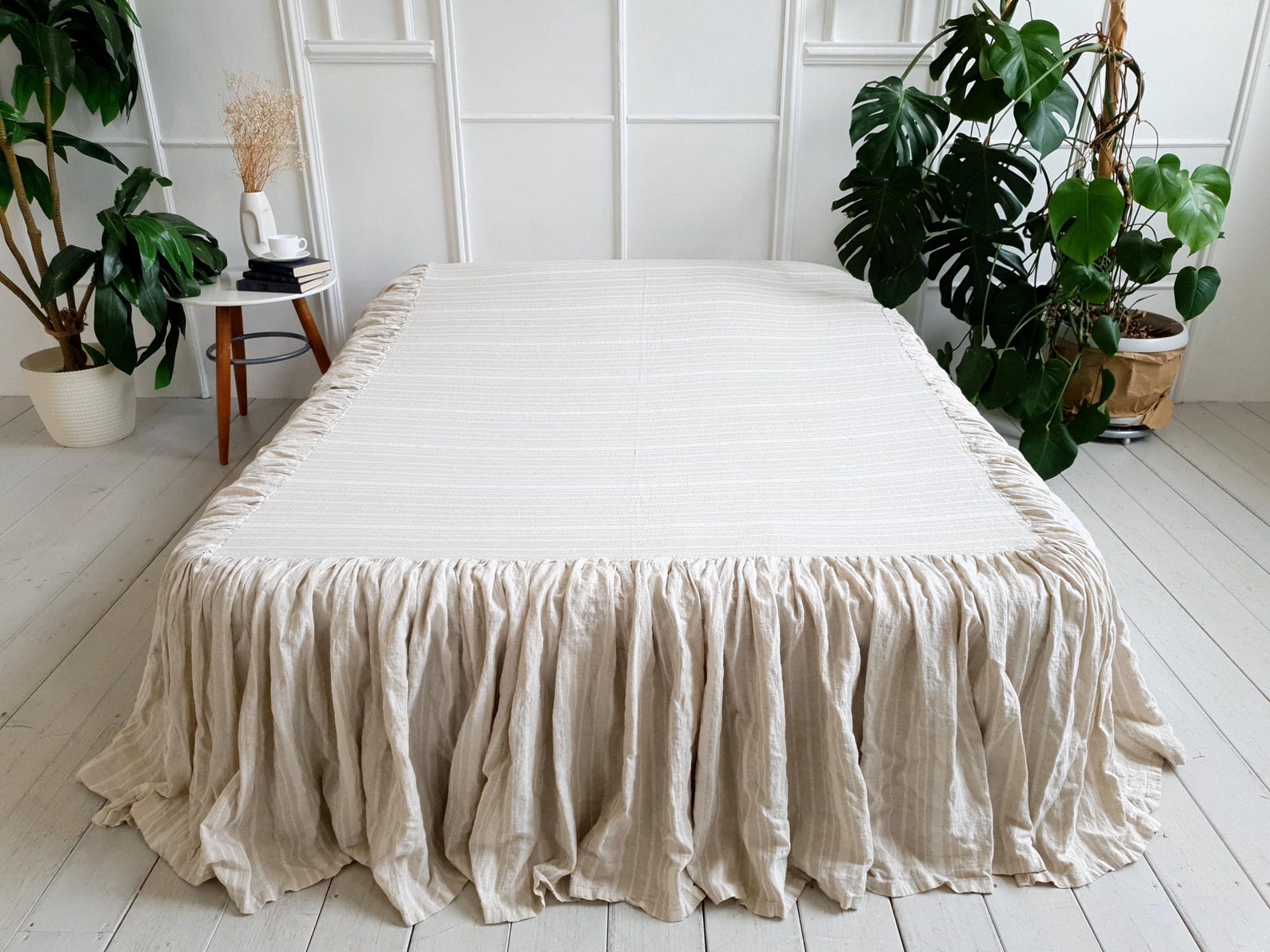 Shabby Chic Bed Skirt