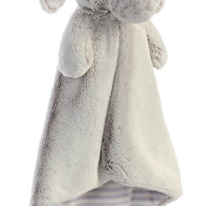 Manta de apego personalizada para bebé, con bordado de animalitos, regalo para baby shower. Lilac Elephant