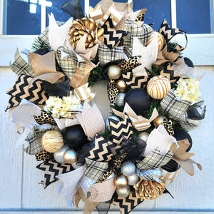 Chic Farmhouse Black Beige & White Ribbon Wreath