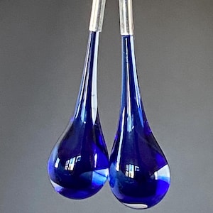 Dunkelblaue Swirl Glastropfen Ohrringe. Sterling Silber Zubehör. Kostenloser Versand in Geschenkbox .