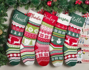 Medias navideñas tejidas 2025, medias navideñas familiares bordadas, medias navideñas, decoración navideña, regalos navideños