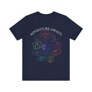 Jeep Damen T-Shirt „Botanical Adventure Awaits“ – Baumwolle, Großer Aufdruck, Schweißableitend