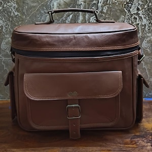 Personalized Leather Camera Shoulder Bag - Leather Crossbody DSLR Camera Sling Bag for Men and Women - Leather Work Bag - Travel Gift