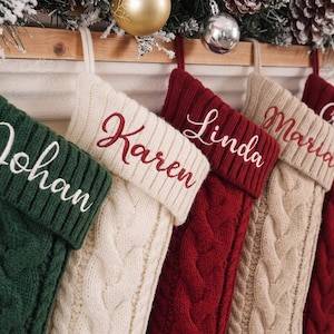 Geborduurde gebreide kerstsok 2026, gepersonaliseerde kerstsokken voor het hele gezin met naam, kerstsok met monogram, kerstdecoratie
