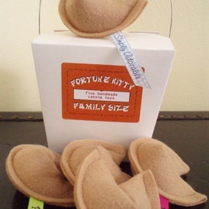 Fortune Cookie Family Size Cat Nip Toy - box of 5