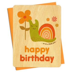 Carte d'anniversaire escargot en retard - carte en bois véritable - carte d'anniversaire escargot - carte d'anniversaire tardive - juste un peu tard - escargot illustré - WC1624