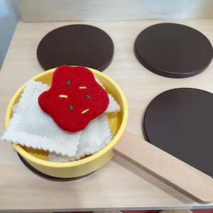 Pretend Play Food | Felt Ravioli with Marinara Sauce| Pasta Loves Kids Gift