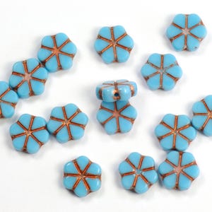 10 mm Vergissmeinnicht Blume Opak Blau Kupfer Bronze Böhmische Glasperlen - 10 Stück