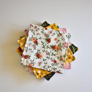 Ouvre-bocal en tissu fait main 5 x 5 pouces - assortiment de cotons, ouvre-couvercle antidérapant, ustensile de cuisine écologique, cadeau réutilisable