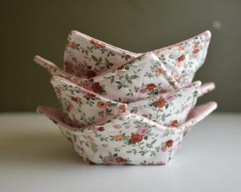 Handmade Bowl Cozy with a Rose Floral Print | 100% Cotton Microwave Safe | Reversible Quilted Fabric Bowl Holder