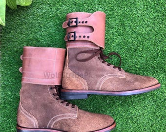 Stivali militari in pelle scamosciata marrone / Calzature da combattimento in stile vintage