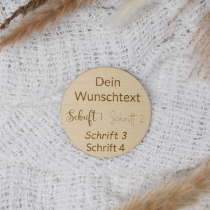 Meilensteinkarte Individuelle Anfertigung 10cm Durchmesser, Holzscheibe 3mm, stabil, langlebig, Wunschtext, Schrift nach Wunsch zur Auswahl