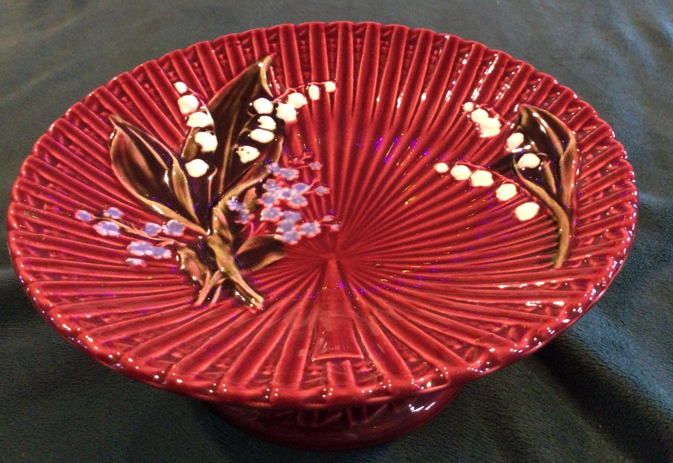 Vintage German Majolica- Lily of the Valley Footed Cake Plate or Stand. Diameter of 9 5/8” with 3 3/4” height.