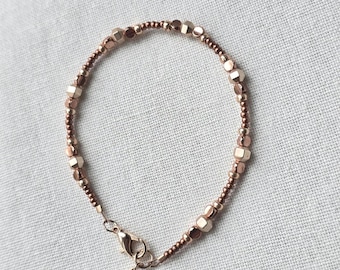 Pulsera de oro rosa hecha a mano Pulsera de cuentas de oro rosa Pulsera estilo bohemio Joyería única