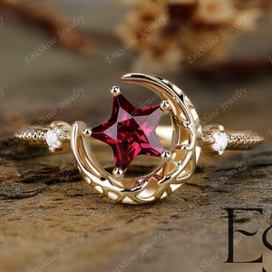 Natural Garnet ring Star Moon ring 18K Solid Gold promise ring Vintage ring for her proposal ring Women's red gemstone ring engagement ring