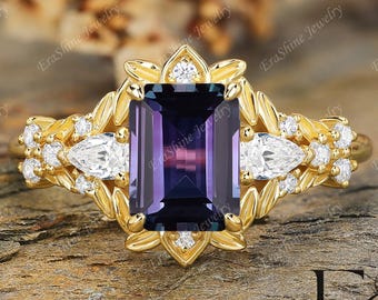 Anillo de alejandrita en forma de esmeralda, anillo de oro amarillo de 18 quilates para mujer, anillo de compromiso, propuesta de declaración, regalos para ella, anillo de aniversario Art Deco