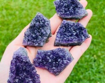 Raw Amethyst Cluster: Dark Purple Crystal for Healing & Home Decor