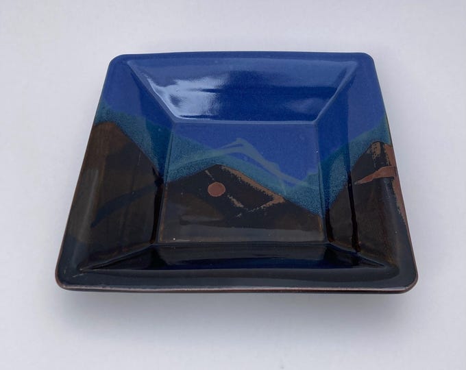 Square Bowl