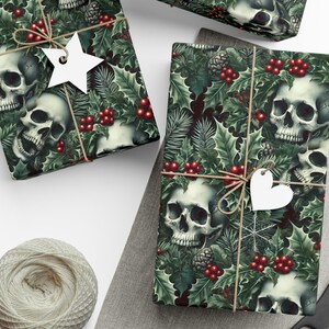 Skull Christmas Wrapping Paper Roll, Gothic Holly Gift Wrap, Alternative Christmas Paper, Gothic Skull Gift Wrap Papers, Creepmas Wrapping