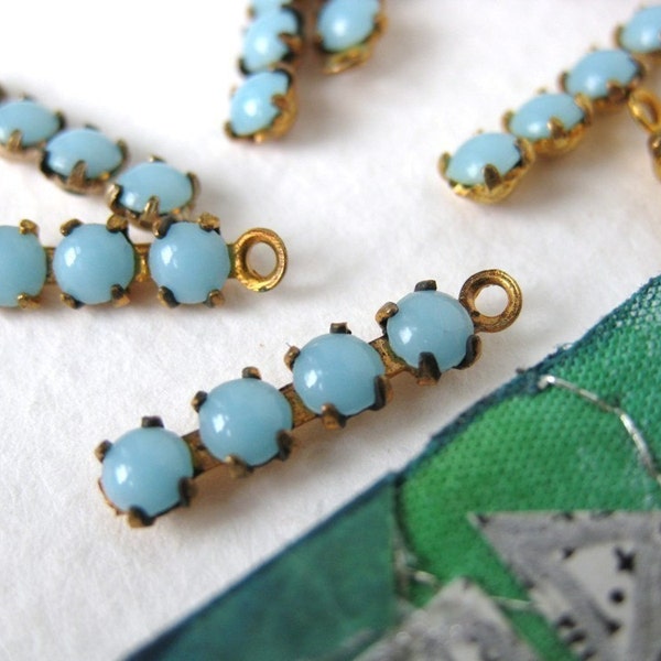 Vintage Charms. Drop or Dangle with Sky Blue Rhinestones in Brass 15mm chm0016 (8)