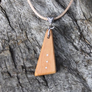 Willow wood jewelry online