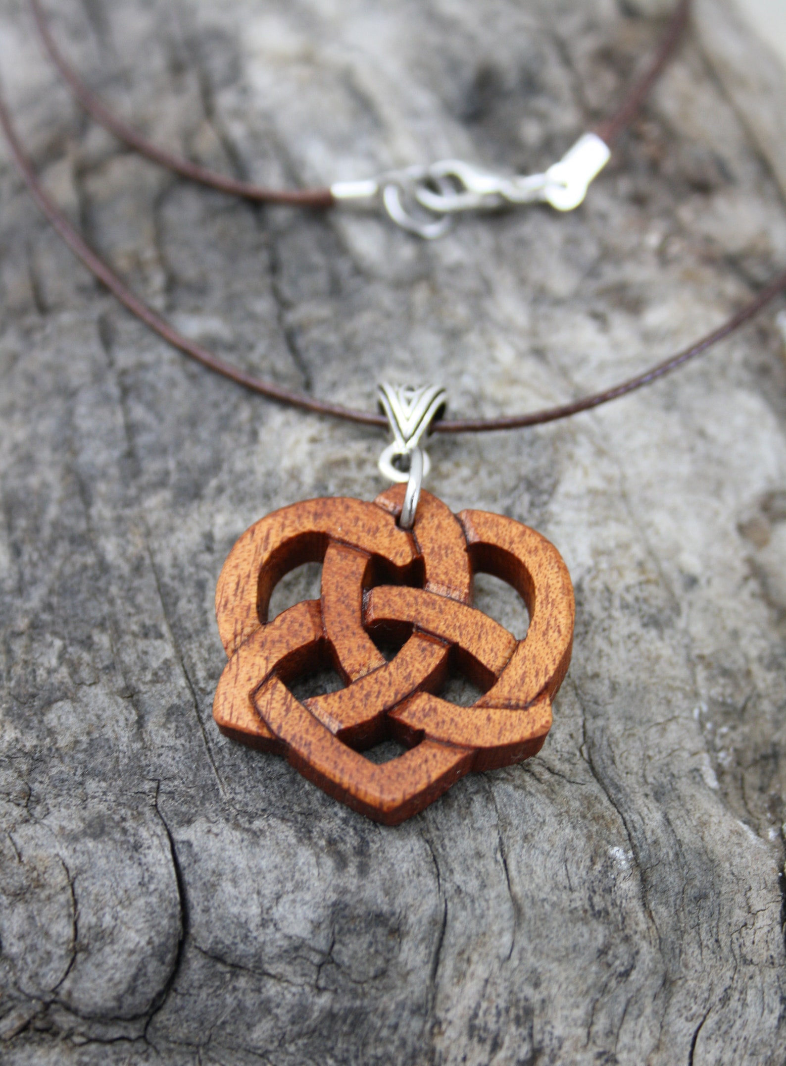 Trinity Knot Celtic Heart Pendant Unique Celtic Eternal Love Etsy