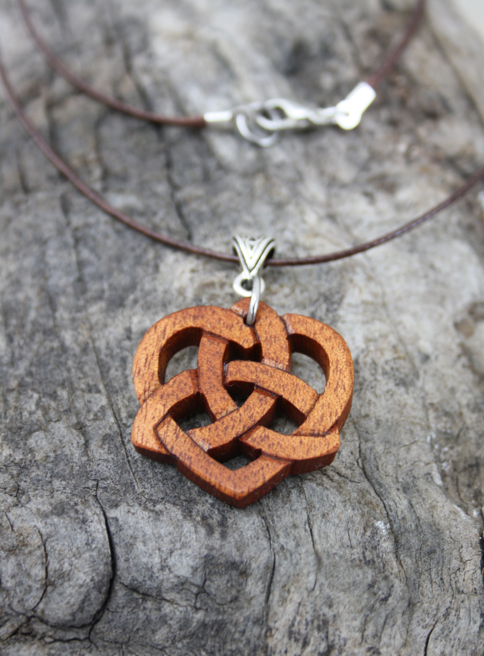 Celtic Motherhood Trinity Knot Pendant Necklace in Sterling Silver