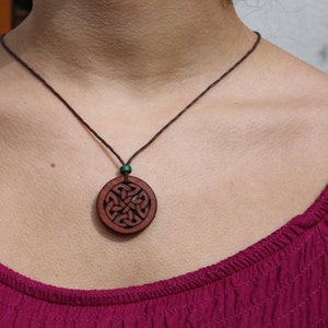 Celtic Infinity Knot Necklace, Rosewood Irish Woven Pendant, Hand-carved Celtic Jewellery, Irish Knot Necklace, Celtic Wiccan Wood Jewelry image 7