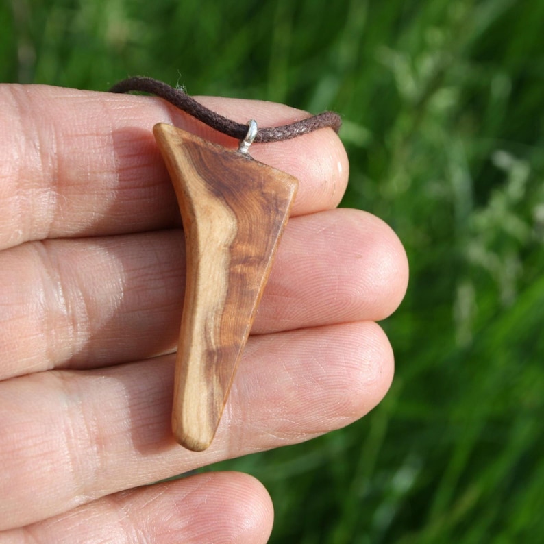Celtic Folklore Necklace