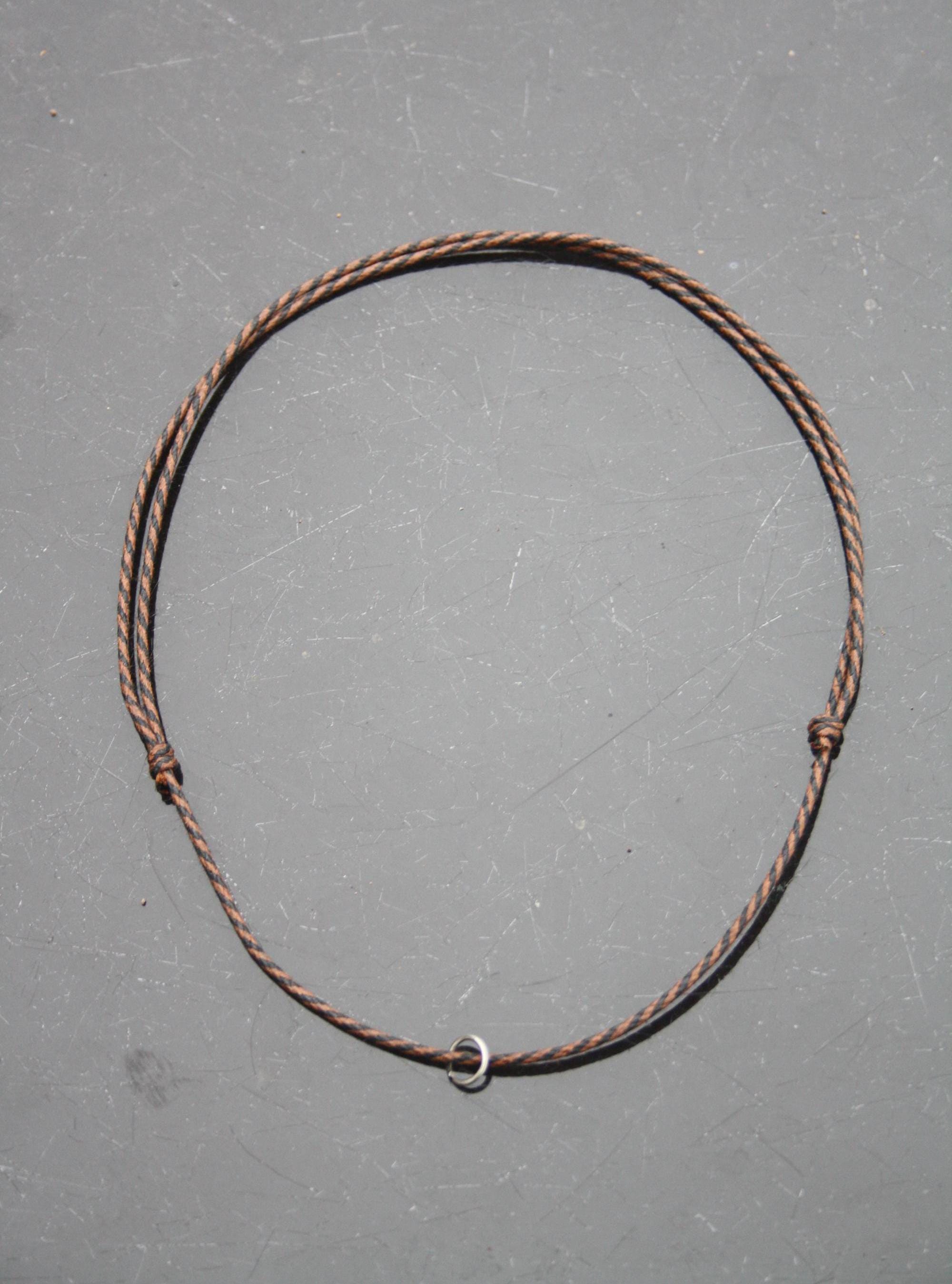 Collier Cordelette Noir Avec Déco Imposante Or Et Argent - Modèle 5004, Occasion