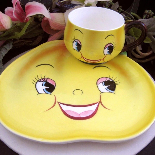 Anthropomorphic Pear Luncheon Snack Plate w/ Cup Japan PY