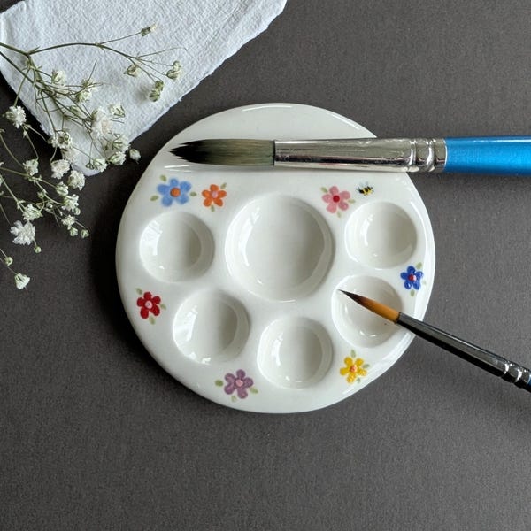 Handmade Ceramic Watercolour Palette with Brush Rest. Painting mixing tray. Gift for artist.