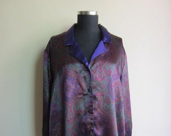 Victoria's Secret Gold Label Purple paisley button down nightshirt sz. Large