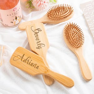 Personalized Bridesmaid wood Comb, Bridesmaid Proposal & Best Friend&#39;s Birthday,gift for her,Carving Commemorative Combs,Custom Hair Brushes